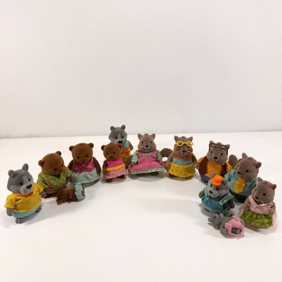 Lot 13 Calico Critters Li’l Woodzeez Figures Sylvanian Mixed Families - Picture 1 of 7